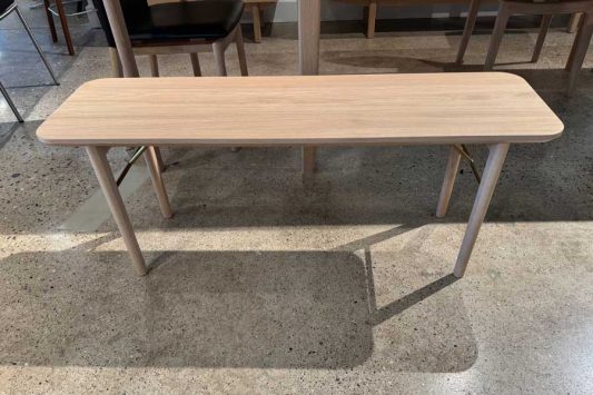 Skovby-bench-floor