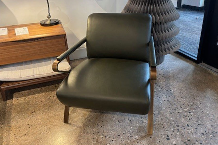 AML Oscar chair