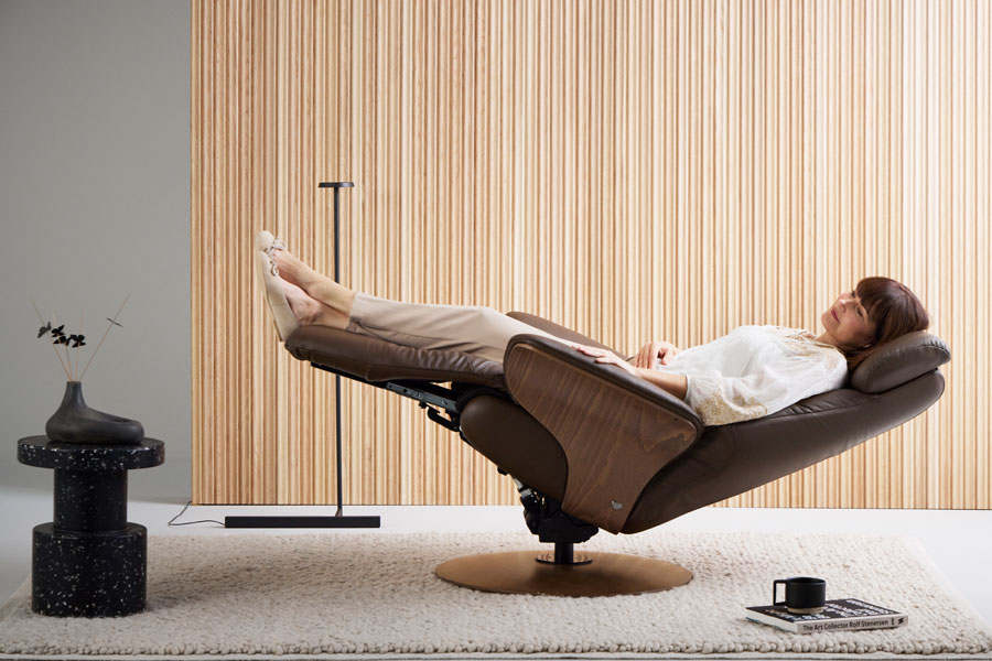 Stressless Adam Zero Gravity Recliner Stressless Adam Zero Gravity Recliner