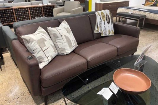 MaxDivani Tom sofa