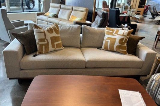 Romano-Bonaparte-Sofa