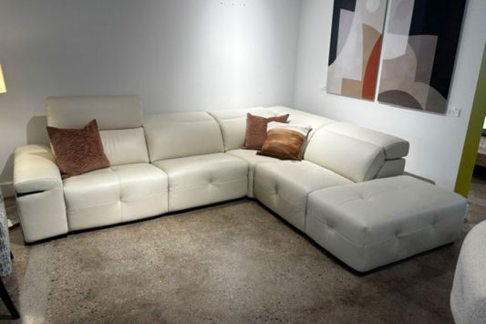 Max-Divani-Polignano-floor