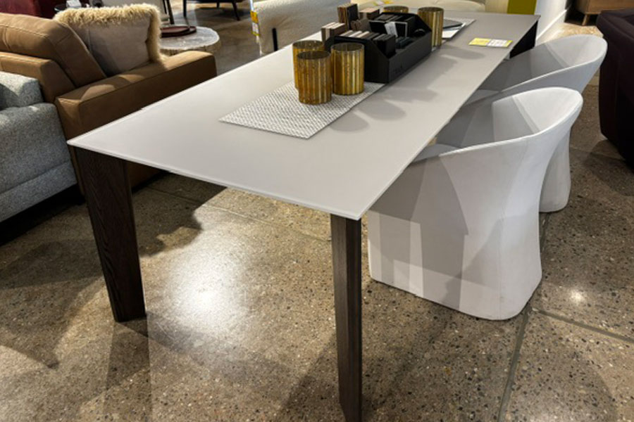 Trica-mystic-table